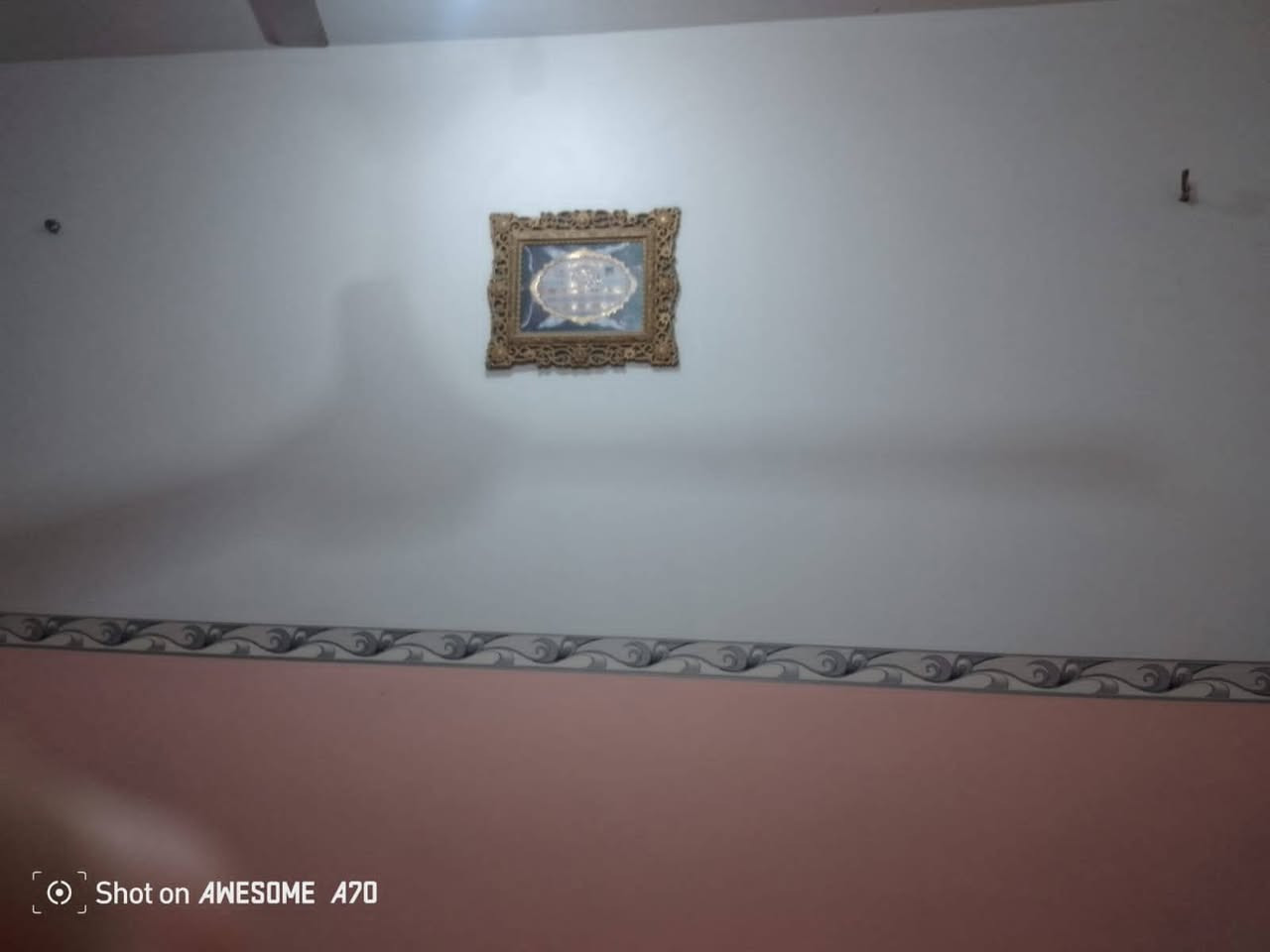 السلام عليكم يعلن مكتب البارون للعقار
بأدارة اخوكم جاسم البارون 
        ~~~~~~~~~~~~~~~
⭕️ دار للبيع_طابو زراعي سند25 بناء حديث 
⭕️الموقع /ناحية ابو غرق حي المرتضى
⭕️عرض الشارع 10متر///
⭕️ المساحة§ (100)متر (5❌20)متر
⭕البيت مكان حلو وبيت مرتب
⭕البيت طابق واحد //1غرفة ⭕نوم➕كلدور➕صالة➕مطبخ➕ منور ➕ مجمعات ⭕صحية 2/// 
⭕البيت سعر مناسب وتحويل مباشر باسم المشتري
⭕خدمات كاملة ومنطقة سكنية ومدارس قريبه
⭕سعر البيت 💢60مليون وبيه مجال
ليحب يراجع المكتب البارون للعقار 
/~~~~~~~~~~~~~~~~~/
استفسار المكتب ///***********
واتساب المكتب ///***********
جاسم البارون ///***********
جاسم البارون للتصوير وترويج كافة العقارات
