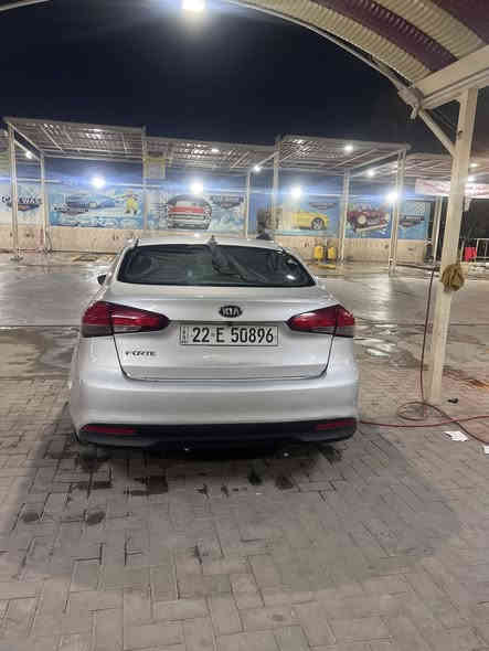 السلام عليكم فورتي 18 امريكي مكينة الفين دوش رقم اربيل بسمي تحويل شوكت متريد 
حادثها 3قطع صبغ وطخات بارد بسيطات مواصفات عادية تحكم ستيرن شاشة أندرويد اني شادها تبريدها يخبل خير من الله السيارة كلشي بيها شغال شغل واطلع 
مكاني البلديات 
     رقم الاتصال***********
رقم الواتساب ***********
