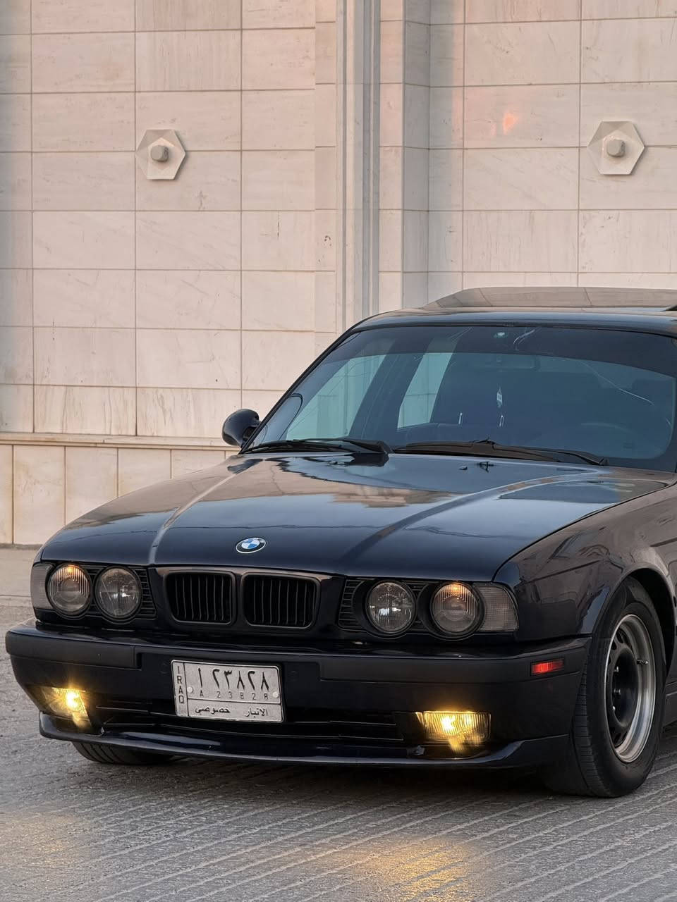 ⚔️السلام عليكم ⚔️
للبيع مميز💙BMW
540 اصل بيه 544 
مكينه وكير جدد حاويه 
كير تمساح اوتو 
جديده بلاد موتعمير 
من النوادر ومعروفه على مستوى 
موديل 1995 
وارد يابان 🉐㊙️🈲
سلايت روف 3طكات
غرفه جديده نضافه 100‎%‎
بطاين كارتير كشنات كهرباء داخل صاج ملكي 
دبل ايرباك دبل جكمجه دبل كومبيوتر
برده خلفيه كهرباء تنته سوده بلاد
السياره كل تفاصيله اصليه 
دعاميات M امامي خلفي اصلي مري M اصلي سبايدر اصلي سيدي سوني ونظام صوتي احترافي 
حداديه اماميه وخلفيه SF اصليه اكسل خفيف رون ناصي 
ستيرن كهرباء مثبت سرعه 
مروحه كهرباء 4 جام كهرباء 
سنترلوك كل تفاصيله اصليه من الفيتبم للبلكات 
ويل كب BMW اصلي فافون بدون وزن داير نيكل 
وبي تخم تاير جديد 
باتري امرون ضمان 
السياره دهن ومي اصلي تبديل دوري 
مكفوله من الضربه والخياس فقط صبغ جماليه 
صبغه درجه اولى عده الشركه والصيدليه كامله
كل تفاصيله شغاله بدون نقص 
تبريد ثلج منظومه جديده
رقم انبار مداور ثاني يوم سنويه لل2029 
جام معالج افلام الحمايه 
 مانع للحراره وبلورايز لايتات صليب زنون اصلي 
مكاني النجف الاشرف 
السعر 88$
للاستفسار 
***********
