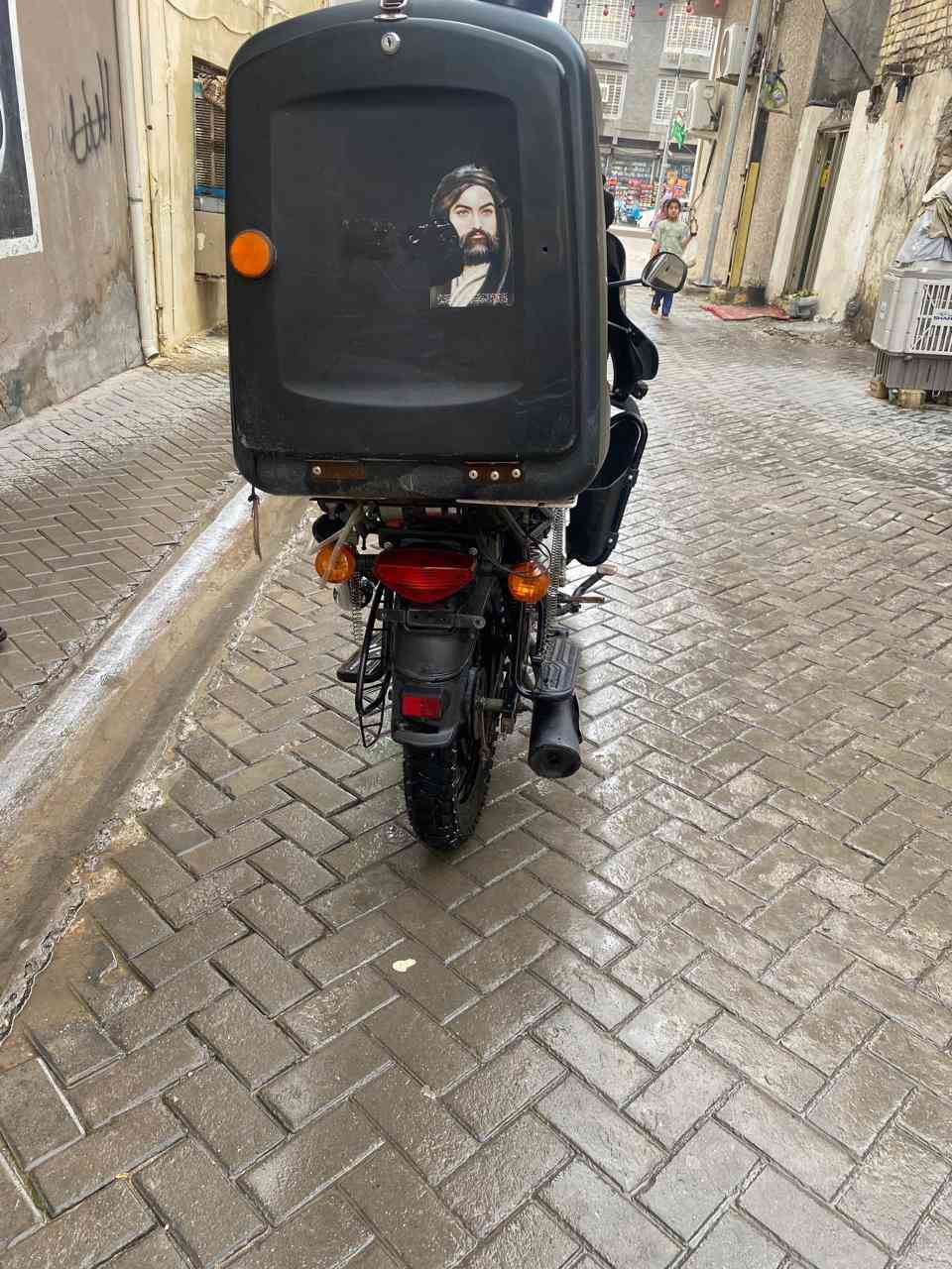 السلام عليكم بوكسر موديل 2020 دراجه حلوه خير من الله الدراجه مثل مشوفون بالتصوير وبعد احلى بدون اوراق واتكفلها سرقه وعشاير اتصل وبيك خير وتدلل ***********
