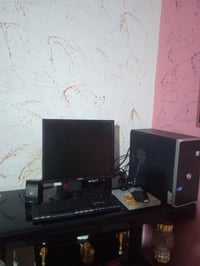 جهاز ألعاب • رام ٦٠ • شاشة