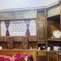 غرفة خشب • مجال • الصوفيه