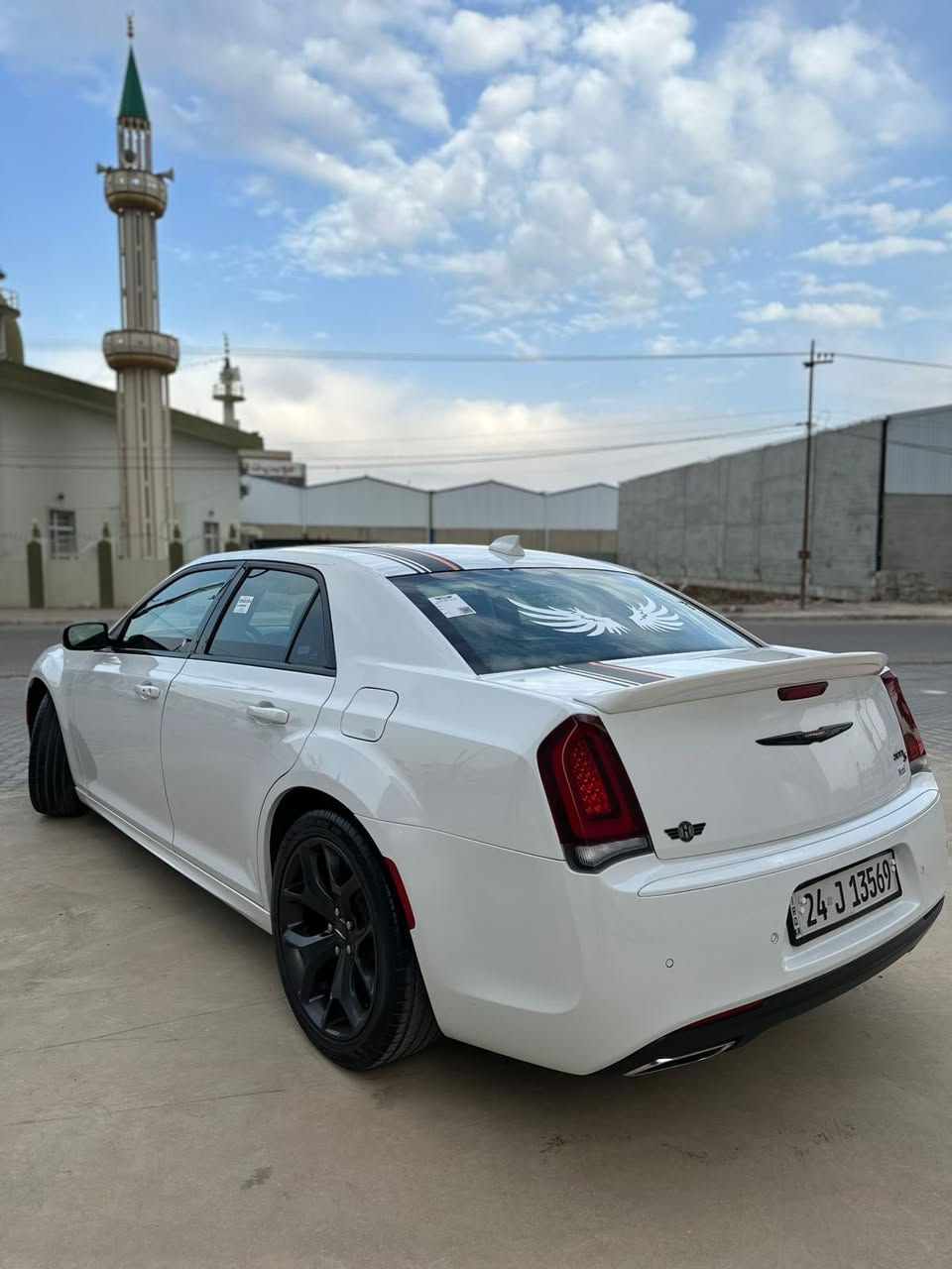 السلام  عليكم ورحمة الله وبركاته
‏‎‏‎       ——— لـلـبـيع  ———

كرايسلر اوباما   — Chrysler Obama

‏‎‏‎وراد امريكي.      —  بدون ايرباك   

‏‎‏‎الموديل  _.        2021.           

فئة.                 — 300s 

حجم المكينه   — 3600/ V6

‏‎‏‎اللون               — ابيض    

‏‎‏‎المسافه المقطوعه — 100  

‏‎‏‎حاله السياره. — شبرين بارد فقط

‏‎‏‎المواصفات 
‏‎‏‎- بصمة تشغيل 
‏‎‏‎- بصمة أبواب 
‏‎‏‎-تشغيل عن بعد 
- فتحة سقف ( بانوراما ) 
‏‎‏‎-ترحيب عند الاقتراب 
‏‎‏‎-كشنات جلد 
-كشنات تدفئة 
- كشنات مساج 
- گير ماوس 
‏‎‏‎- رادار جانبي 
- شاشه ديجتال 
-اشاره بالمرايه 
-حساس امامي خلفي 
‏‎-رادار خلفي 
‏‎‏‎-شاشه كبيره تدعم نظام الأبل كار باي ونظام الاندرويد 
‏‎-تدفئة ستيرن
‏‎-اوتو هولد 
‏‎-اوتو ستوب 
‏‎-هندبريك بصمه 
‏‎‏‎-كشنات تدفئة 
‏‎‏‎- ستيرن بحركه كهربائيه 
‏‎‏‎- تبريد مركزي 
‏‎‏‎- بگ لايت LED 
- ليد نهاري 
‏‎‏‎-كرسي السايق بحركة كهربائيه 
‏‎‏‎-تحكم ستيرن جهتين 
‏‎‏‎-تحديد سرعه 
‏‎‏‎-مانع انزلاق 
‏‎‏‎-كامره خلفيه دواره 
‏‎‏‎باقي المواصفات المعروفه 

‏‎‏‎السعر               _على خاص$

‏‎‏‎رقم السياره    —دهوك مشروع وطني  

‏‎‏‎موقع  السياره — كركوك  

‏‎‏‎للأستفسار.     — ***********
