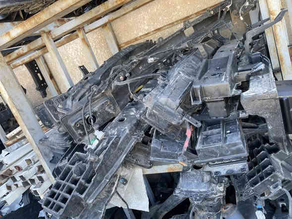 متوفر دعاميات   جينيسيس بجميع فئاتها 
‏G70..G80..G90..GV70..GV80
وتتوفر جميع قطع غيار الجينيسيس بجميع الموديلات والفئات
العنوان الطالبية قرب مستشفى مارينا
حسين الركابي / ***********
