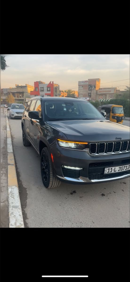 السلام عليكم  للبيع
جيب جراند شيروكي لمتدد(٧)راكب Vip. L موديل 2022

الضرر جاملغ وبنيد بدون دواخل وبدون ايرباك +قطعتين كلير امريكا 

*المواصفات السيارة

- محرك (٦) سلندر ٣٦٠٠  

- كير ماوس (٨) نمر

- كاميرا خلفية دوار

- رادرات(امامي & خلفي. &. جانبي)

- نقطة العمياء(نظام المحافظة على المسار)

- نظام التوقف الذاتي (مانع التصادم)

- صندوق كهربائي (شفط)

- دخول ذكي

- كشنات امامي كهربائي

- كشنات خلفيه كهربائي  و يدوي

- تدفئة كشنات

- تدفئه استيرن

- شفتات استيرن

- مثبت السرعة

- مرايا كهربائيه 

-فوريل + ٤ وضعيات قياده

- شاشة كبيره بحجم 10.2

- شاشة  دجتل رقمية 

-المصابيح الاماميه زنون مع الضباب

- إنارة داخلية LED

-تشغيل عن البعد

- النظام الذاتي 

وبعد بيه مواصفات رقم جديد بغداد بسمي سعره 280وبيه مجال *********** مكلف. بالنشر
