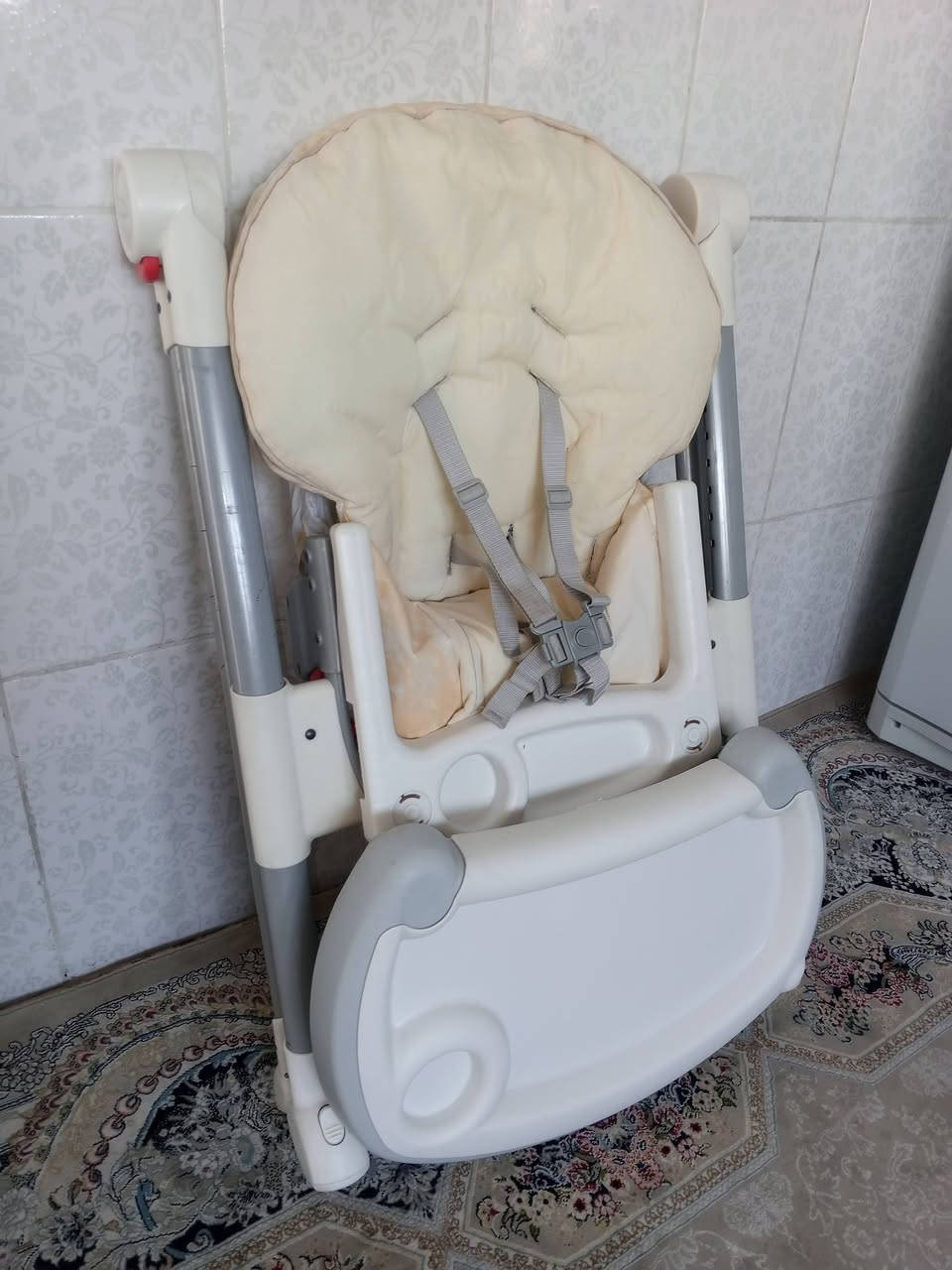 کرسي طعام للبیع ، مارکە کراکو الامریکیە ، سعر نهائي 35 ٲلف ، یوجد توصیل


**إذا كنت صاحب هذا الإعلان وتريد حذفه لأي سبب، رجاءا أرسل رسالة إلى الدعم الفني**