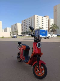 R9 سبورت • 5 بطاريات • مثبت سرعة