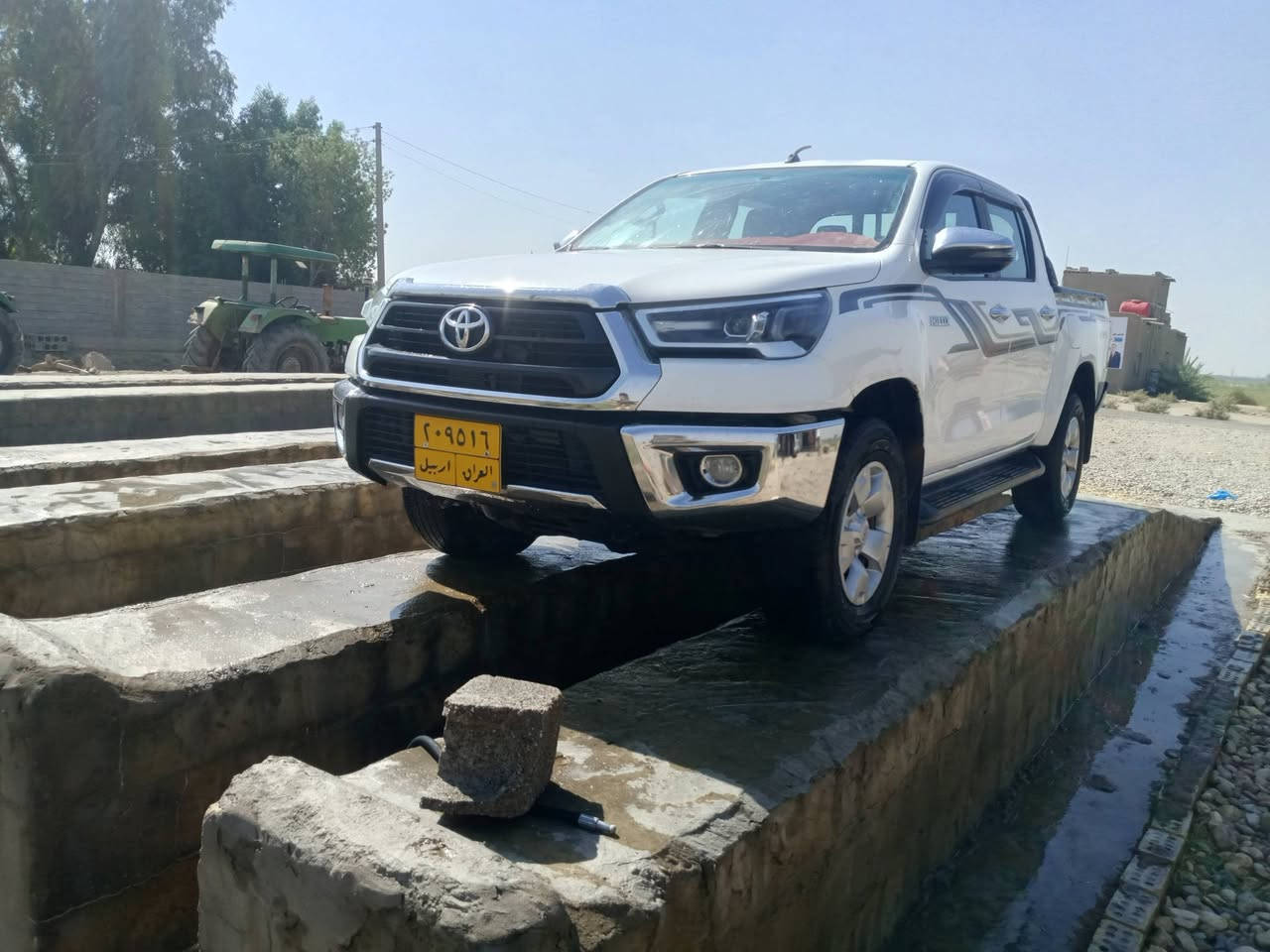 سلام عليكم سياره بيكم 2021 گير عادي رقم أربيل سياره جديده السعر 265 ترهم مراوس حسب  القناعه الهاتف /***********
