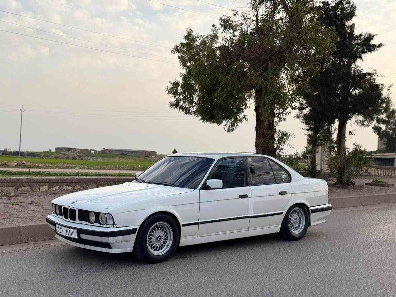 بئيم موديل ١٩٩١ مه كينه ٥٢٠ كير حادي گيرو مه كينه موسو براوه به شه رت ليدراوي نيه ئارميكي له گه له به حلوج ايفروشم كويسينجاك, أربيل


**إذا كنت صاحب هذا الإعلان وتريد حذفه لأي سبب، رجاءا أرسل رسالة إلى الدعم الفني**