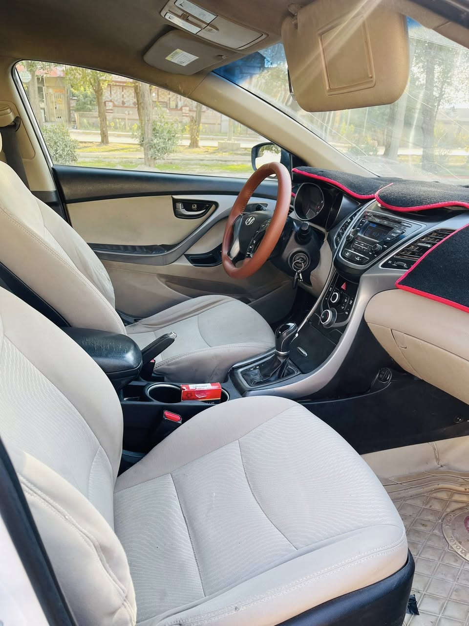 السلام عليكم النترا موديل 2015امريكي رقم  بابل مكينه 1800 دوش بيها  جاملغ وبنيد  مكينه وكير وحداديه كله جديد  تخم تاير جديد السعر 108 وبيها مجال مكاني حله  الرقم ***********
