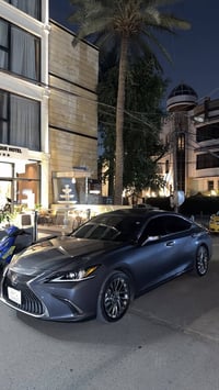 لكزز ES موديل السياره ٢٠٢١  السياره ٤ سلندر بانزين  AWD المرغوب فول مو...