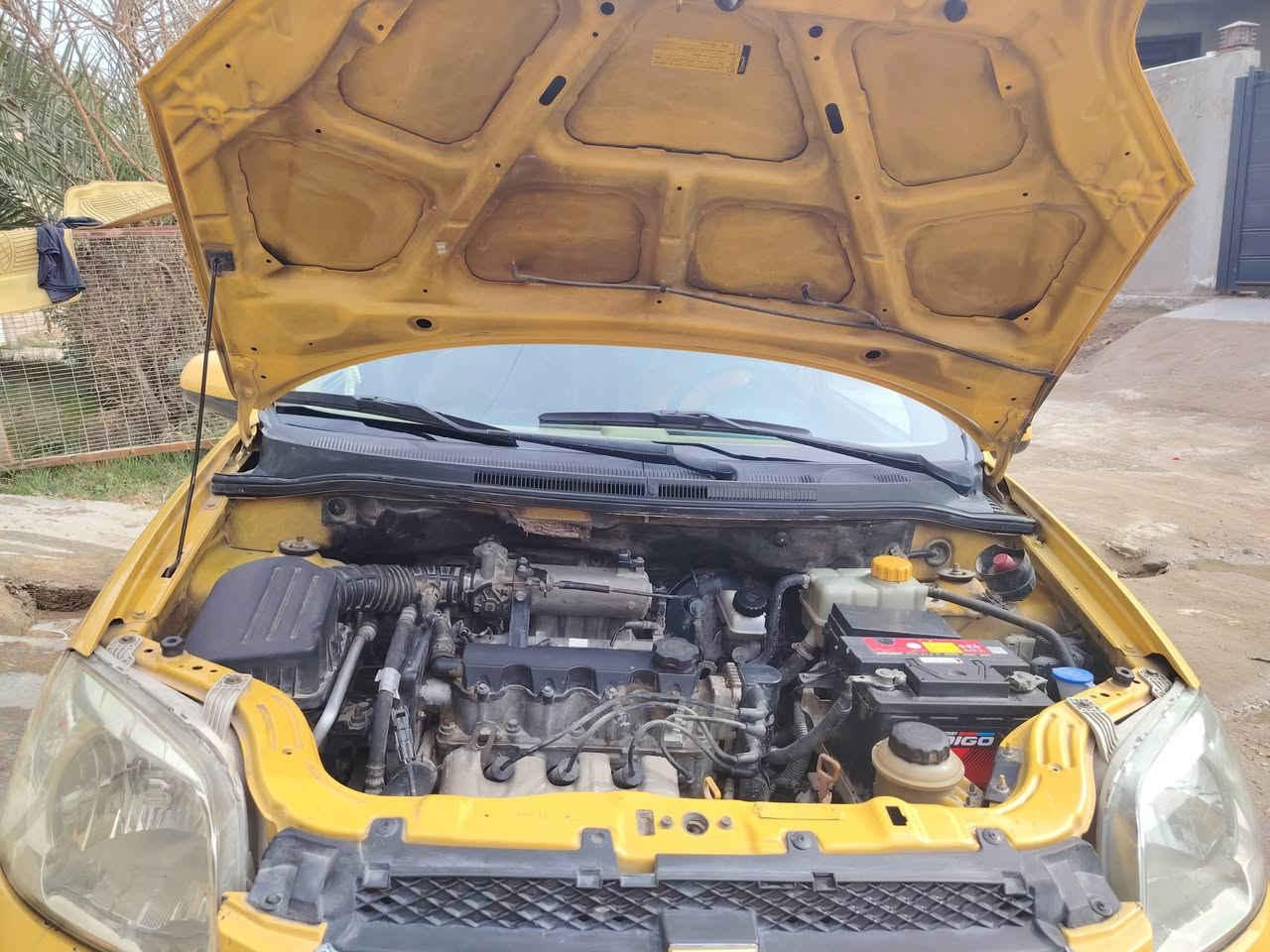 سلام عليكم
سياره افيو للبيع موديل 2011 باسمي وتحويل مباشر تبريد وتدفىه شغال ونضافه مثل بل صوره رقم جديد وترقيم بغداد 
ما متواجد على الفيس
اتصل عل رقم ***********
