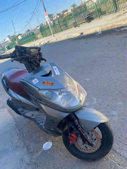 السلام عليكم سكنس فحل كابريتر كلجات امامي خلفي رياضي قايش گتان كهربائيات شغاله دراجه تاركها وعدي الباتري هبط  بس جانت تشتغل سابقا وعفتها وهسه مادري بيها ابيع على هاي وضعيه الگصه موجوده والاشاير  دراجه يحتاجلها ترتيب تجي تحمل وتروح لتكلي شبيها مابيها سعرها 450 او مراوسس ب ماكس عدله نضيفه مكاني بغداد غزاليه متواجد فقط واتساااب ***********
