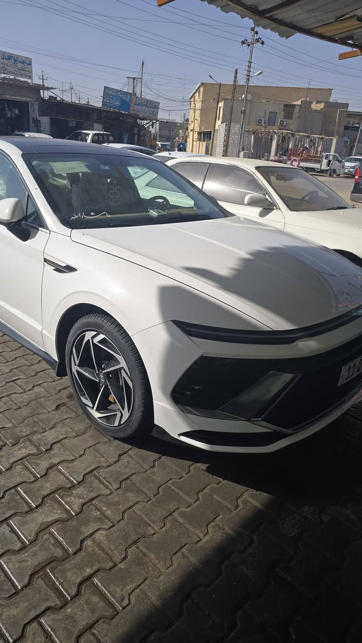 سوناته مديل 2025زيرو فول مواصفات خليجي اقصاد رعيه رسمي بلبصره مهندس بلنفط سعر 228وبيه مجال لطيبين  تصال ***********/***********
