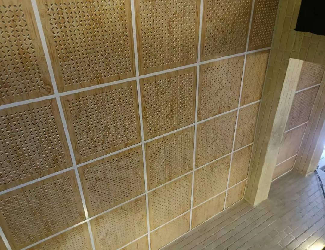 عمل سقوف ثانوية واصباغ 
البصرة / ***********
