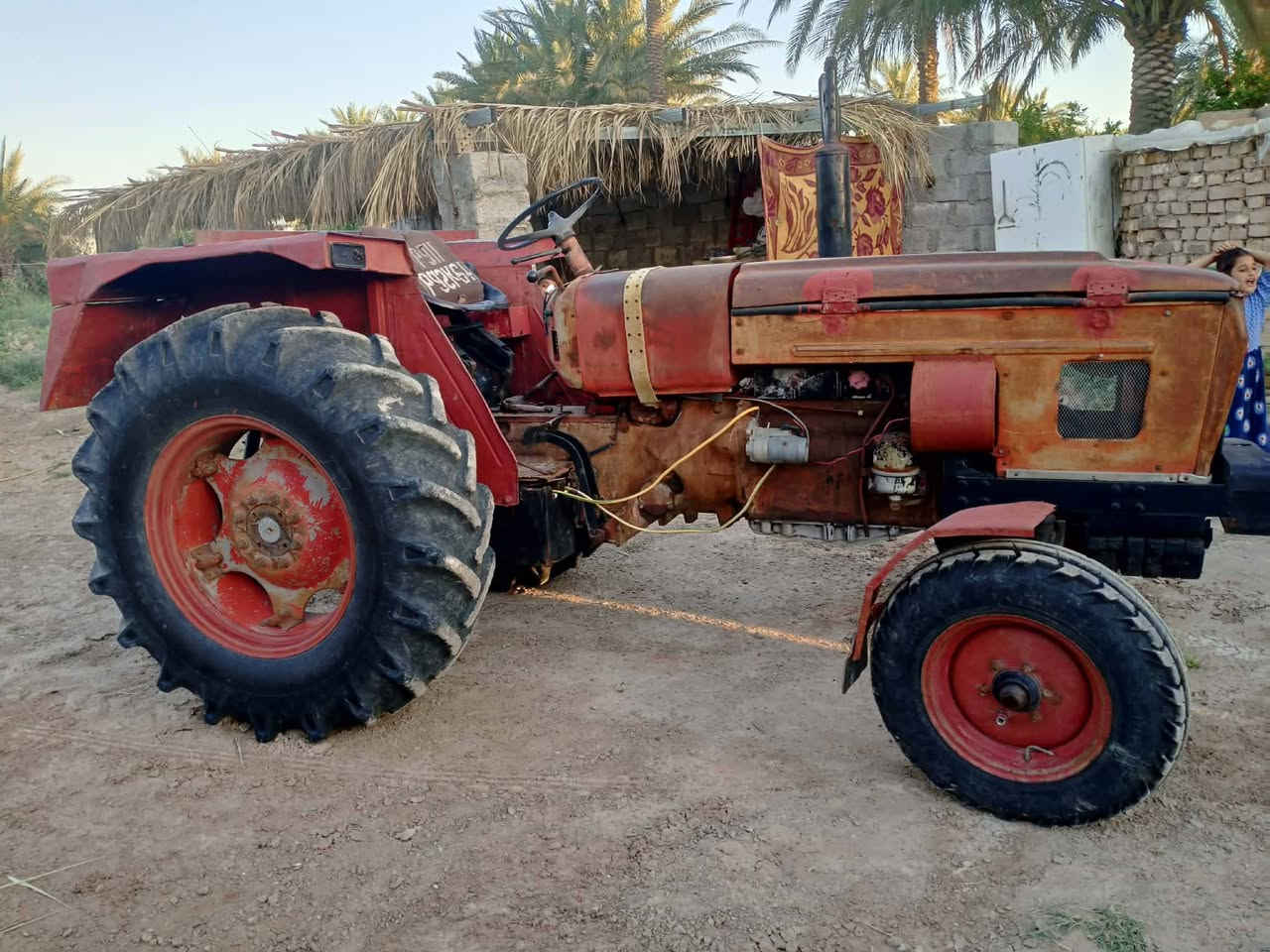 السلام عليكم
عنتر 83 للبيع المكينه نظيفه وشغاله لاتنقيص ولا تبخير 
السعر 3 مليون 750 وبيها مجال المكان ديالى...  اني مكلف بالنشر اي استفسار او تفاوض  هذا رقم  صاحبه   ***********
