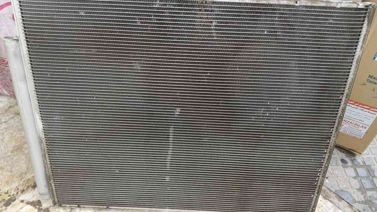 السلام عليكم للبيع
كمبريسر تبريد برادو 6 سلندر علفحص + راديتر نظيف السعر ثنينهن ب 100 /*********** مكاني بغداد
