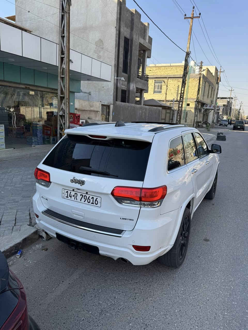 للبيع جيب معلايه 22فول موصفات لمتدد بيها صبغ جاملغ خلفي بدون ايرباك رقم بصرة تحويل للبيع او مراوس مكاني بصرة السعر 190وبيها مجال الاستفسار على رقم ***********
