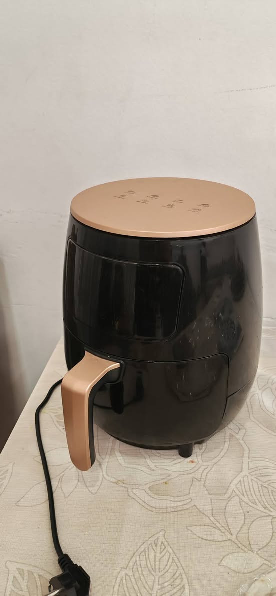 قلاية هوائية اخت الجديدة استعمال قليل السعر ٥٠ المكان حي العدل


**إذا كنت صاحب هذا الإعلان وتريد حذفه لأي سبب، رجاءا أرسل رسالة إلى الدعم الفني**