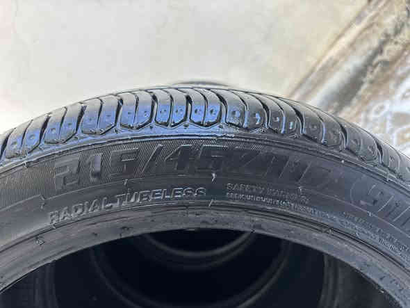 للبيع تخم تاير هيلو صيني قياس 215/45/17 اخو الجديد انتاج 2023 نظافته 90% لارگعه ولافتيله السعر 150 ألف قفل يوجد توصيل لكل المحافظات ***********
