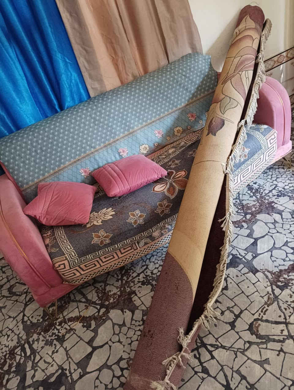 اغراض للبيع حله شارع80


**إذا كنت صاحب هذا الإعلان وتريد حذفه لأي سبب، رجاءا أرسل رسالة إلى الدعم الفني**