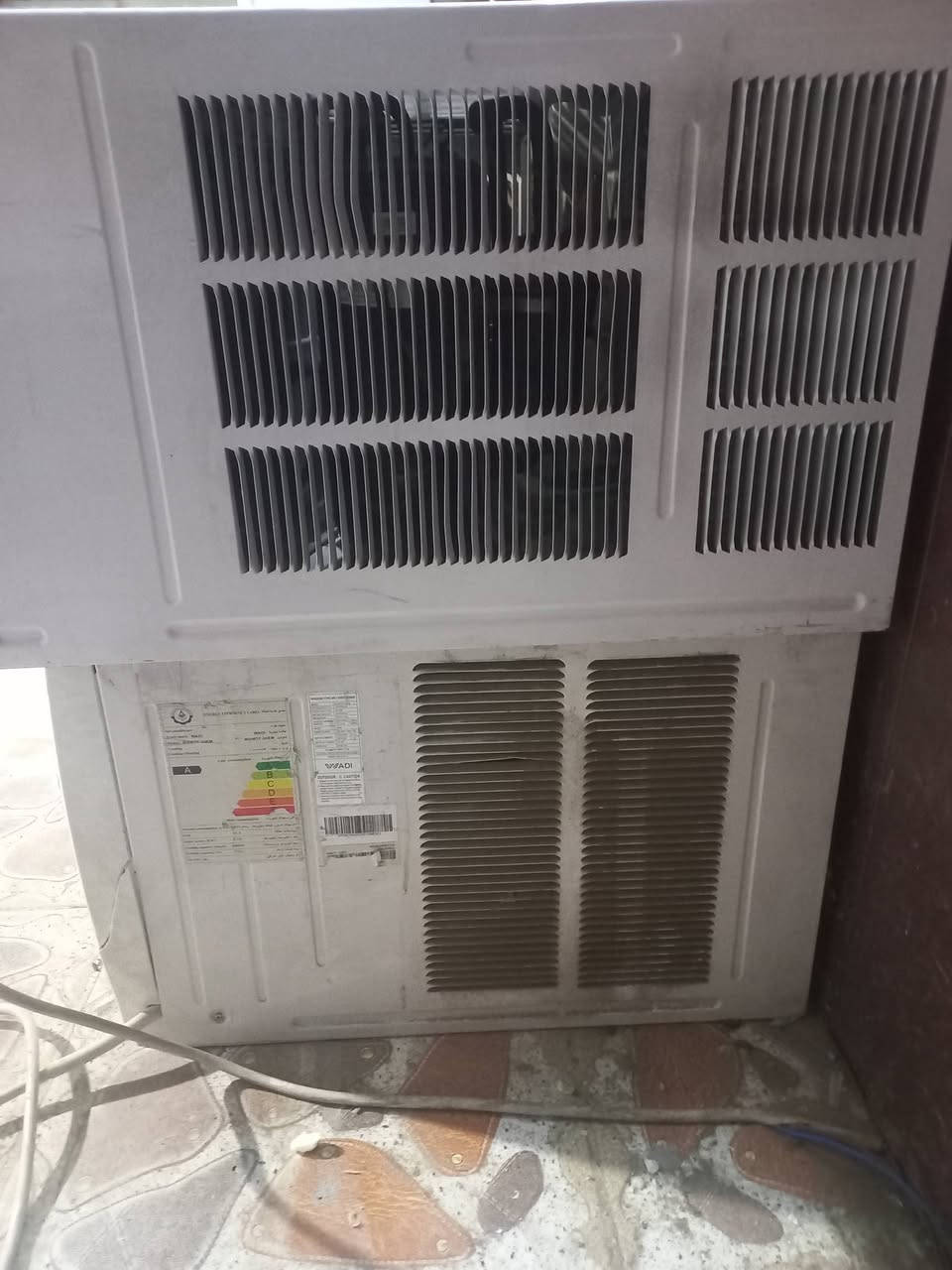 السلام عليكم مكيفات البيع مكيفات نضيفات مستعملات موسم واحد فقط ام الكبر والغزلان يم محطه جارجر السعر 550 الرقم ***********
