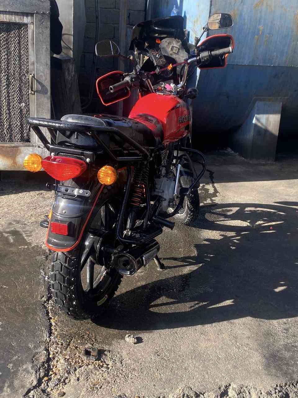 السلام عليكم دراجة بوكسر موديل 22 للبيع مكاني بياع الشهداء ***********
