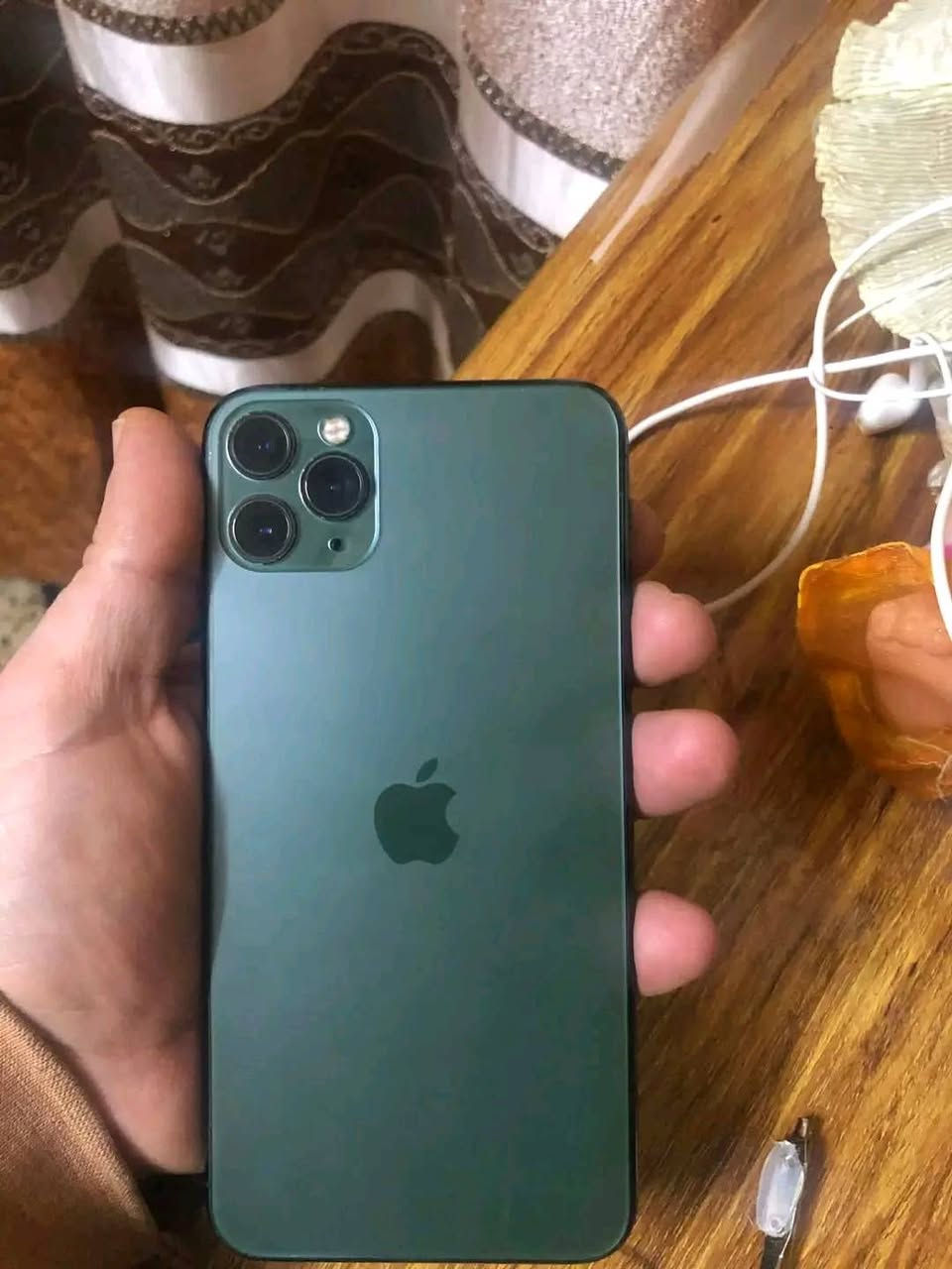 ايفون 11 برو ماكس مستبدل ضهر فقط دبل سيم كارت ذاكرة 64 بطاريه 77 كله شغال وبلادي فقط ضهر مستبدل السعر 270 الف بي مجال


**إذا كنت صاحب هذا الإعلان وتريد حذفه لأي سبب، رجاءا أرسل رسالة إلى الدعم الفني**