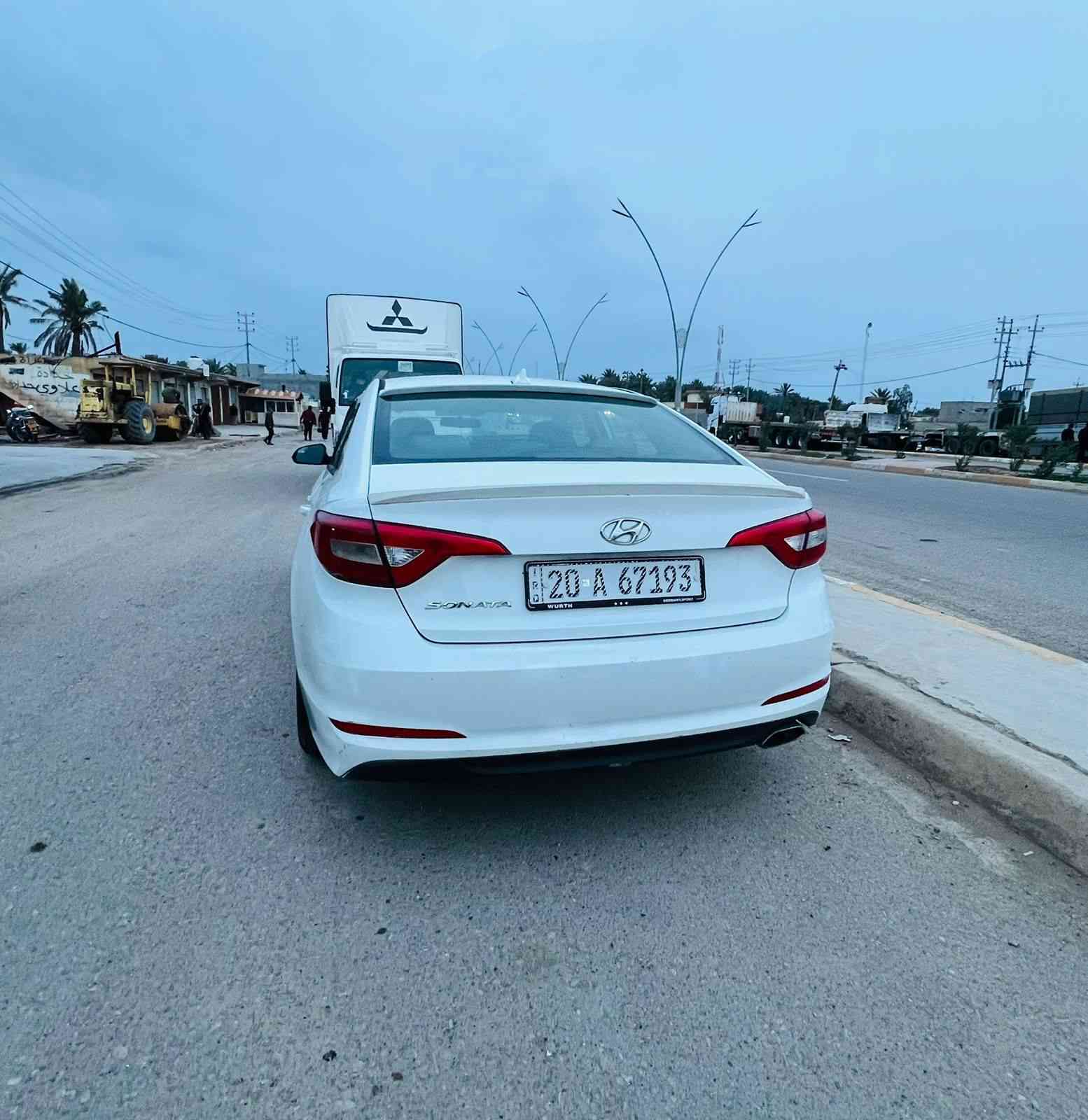 سوناتا ١٥امريكي بدون حادث لبل واحد السعر ١٢٠ بيهه مجال بصيط ***********
