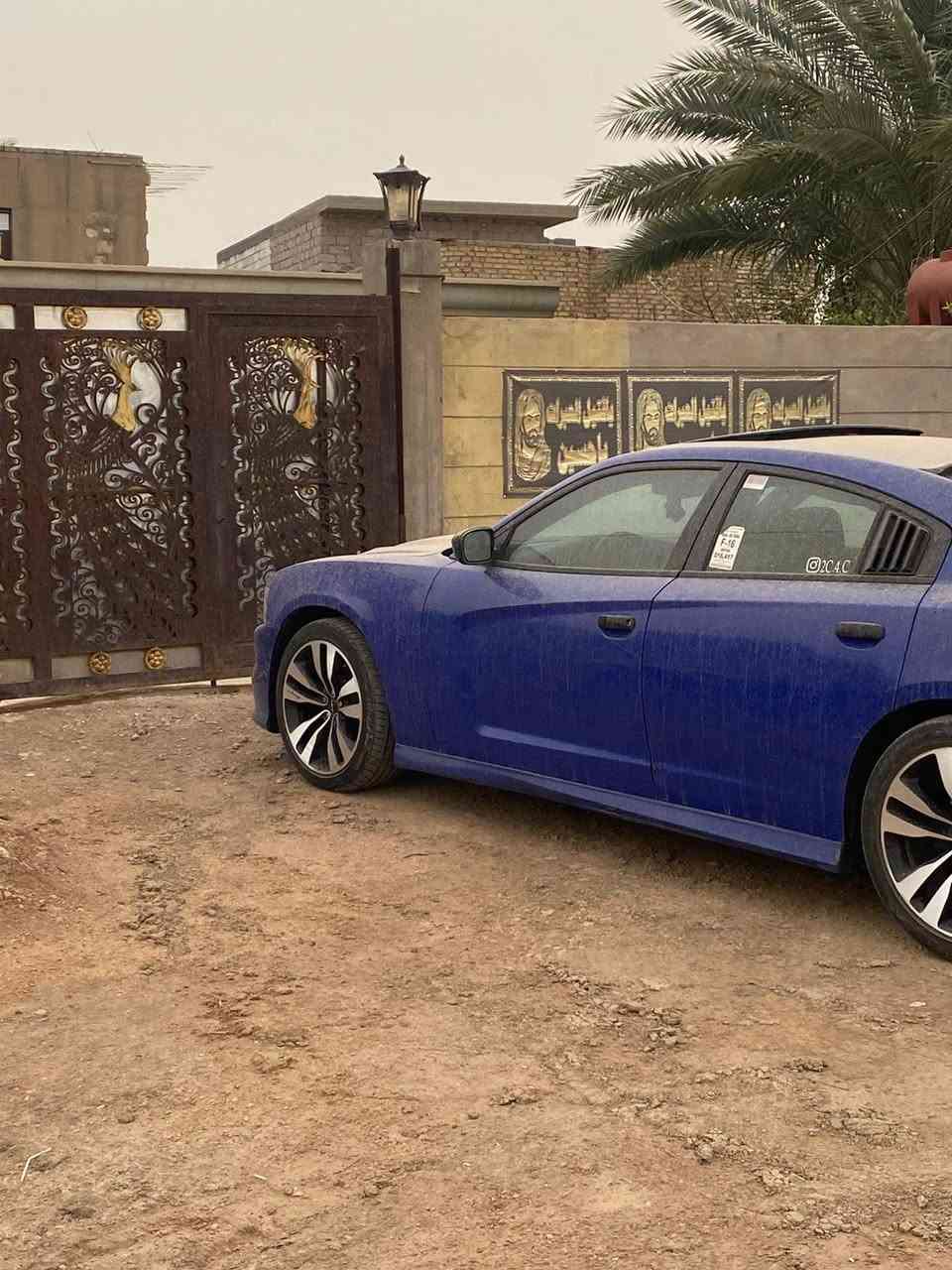 جارجر دايتونا اصل 2013  بيها ٤ قطع صبغ ابيع حزام بدون حادث اكرر بدون حادث لسياره جديده وجاهزه 
.فتحه
.شاشه كبيره 
.كشنات حضن كنتاره
. تشغيل عن بعد 
.تدفئه تبريد كشنات
. عينه ٢٦٠
. رادار جانبي 
.سستم صوت بيتس 
.دمام ب الجنطه 
.اكسل قفل 3.9 .
دبات سود كزوز كامل من الطول للطول
.برمجة حيدر محمد كت اوف ومراوح
.لايت عدسه وعين الشيطان 
.ويلات srtبلاد 
.بنيد ابو الفتحه
.مكينه 5700 مال 21 جديده برغي ممفتوح بيها جاهزه مكينه كير حداده تخم تاير وكفاله حادث شواصي لغد ايرباك 
السعر 140 وبيها مجال بسيط *********** مكاني كربلاء
