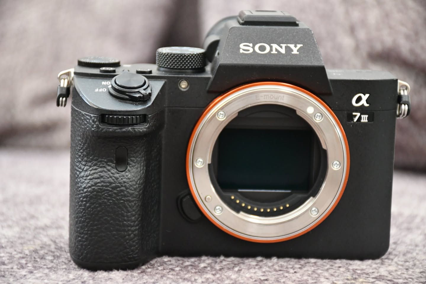 بدي سوني a7iii نضافة 100/100استخدام 5ايام مكاني بغداد المشتل سعرقفل مليون و300مع شاحنه وبطاريةعدسة 28-70سعر450جديدة  ***********
