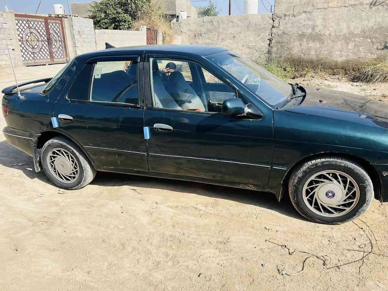 سلام عليكم كيا سيفيا موديل 93بغداد السياره خير من الله كير محرك مصبوغه عام للجماليه سعر 30وبيه مجال مكان بابل مشروع المسيب ***********
