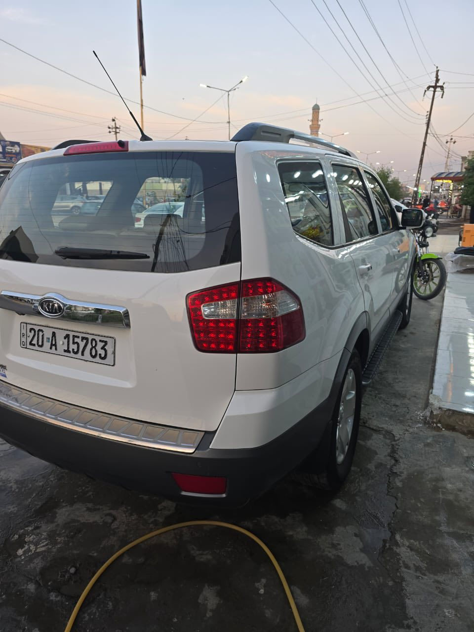 السلام عليكم كيا مهافي 2012
كلين تايتل خليجية بيها فقط بارد صغير باب السايق 
بدون صبغ 
محرك 3600 
السيارة نظيفة كلش 

نص فول 
بصمة 
فتحة سقف
كشنات كهرباء
تحكم ستيرن
كشنات جلد

السيارة كير ومحرك خير من الله 
رقم ديالى الجديد تحويل ثاني يوم 
السعر 163 وبيها مجال 

للتواصل :- ‭0774 024 9186‬

‭0772 346 7999‬
