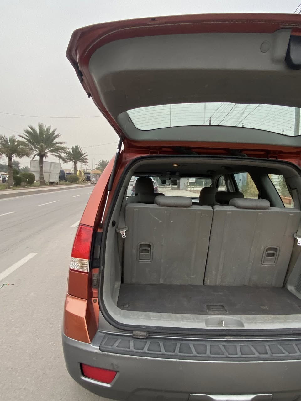 كيه مهافي وارد امريكي 2009 سياره جاهزه من كل نقص كير مكينه مكفول مكينه v6السياره 7راكب عنواني بغداد الشعب عارضه اب 122او بيه مجال رقمي ***********
