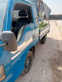 كيا حمل ام عيون موديل 2000للبيع وهذا رقمي 07715474858