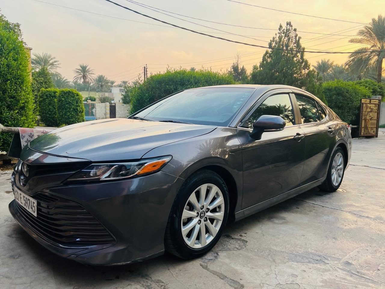 للبيع كامري موديل 2018 
رقم أربيل هزة سنوية جديدة 
مواصفات LE   
كشن كهرباء
تحديد مسارات 
رادار امامي
حساسات خلفي امامي
جام 4 فول اوتو
تحكم فول 
مواصفات ال LE بصمه 
كير ومكينة شرط كفالة 
حجر بيئة شرط 
سيارة كلشي بيها بلادي 
ضرر خلفي 
بدون دواخل بدون ايرباك بدون شواصي كلشي سليم
بجم كبس خلف كبس
اخوان كلشي ذاكر مع صور الحادث والسونار جديد
رقم شاصي. 
المكان بغداد المدائن او المنصور 
السعر173  وبيها مجال
سيارة كاملة بدون نواقص حتى دهن جديد 
***********

4T1B11HK4JU504686
