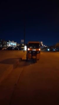 هورن بوش البيع  يراني جنح  السعر 200وبيهن مجال قليل  بغداد حي الجهاد  ...