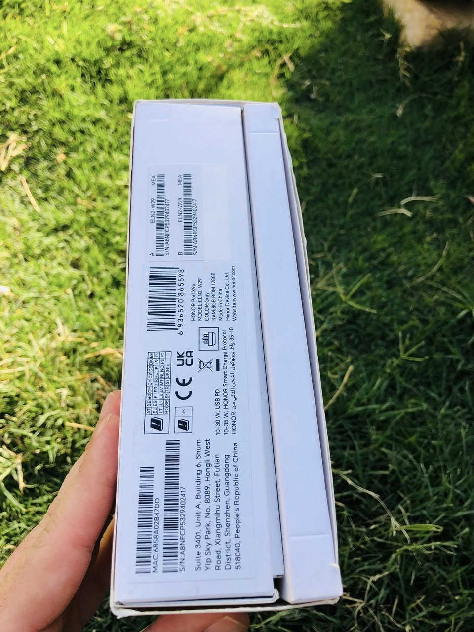 جديد والله هو وغراضة(السبب محتاج فلوس )
صارله شهرين 
♥️Honor pad x9a
البطاريه تدوم يوم ونص 
يجي ويا گفر☑️ 
شحن سريع ٣٥ دقيقه من الصفر الى ١٠٠
١٢٠فريم 
شاشه١١.٥ كلش جبيره  واضحة اقسم بالله تحفه
 للدراسه للاعاب للتصفح 
وزنه خفيف كلش مثل وزن الريشه

السعر 355  وبي مجال✅✅
سعر الجديد 390الف
وهذا هم جديد والله ما ودي ابيعه بس محتاج اقسم بالله ايبادي الشخصي هذا 
بروح ابيكم المو شراي لا يكسر بي ذمة بركبته 
 مراجعه على اليوتيوب https://youtu.be/GSwcd-YLMMM?si=zIWcEdMP0MsEsQPe


**إذا كنت صاحب هذا الإعلان وتريد حذفه لأي سبب، رجاءا أرسل رسالة إلى الدعم الفني**