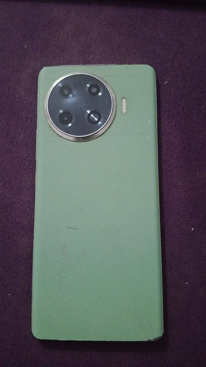 السلام عليكم
جهاز للبيع TECNO SPARK 20 Pro+ كدامكم الجهاز فقط الشاشه مكسورة ومامأثر ع لمس اتصال انترنيت كلشي مكفول فقط فقط شاشة ذاكرة 256 جهاز ابلادي مو شراي لا تعبني فدوه اروحلك+مكاني ديالى جديدة الشط قريب السيطره مال الحسينية رقم الهاتف *********** موجود واتساب
