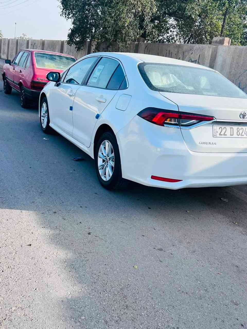 تويوتا كولاه 2023 بانزين ياباني
ابيض صدفي ضمان شركة ساز مكينة 1800cc

رقم اربيل  

مواصفات :-

فتحة (سلايت)

بصمة تشغيل وابواب وصندوق

حساسات مامية خلفية 

شحن لاسلكي

مري جانبية كهربائية (شفط)

عداد المسافة شاشه

٥ ويل كب 

شاشة بلادية 

مرئاه خلفية 

حساس اطارات 

تحكمات ستيرن 

حساس لايت و حساس مطر 

تبريد قطعتين مناخ منفصل 

وباقي المواصفات المعروفة

مكان السيارة بغداد

الاستفسار ***********
