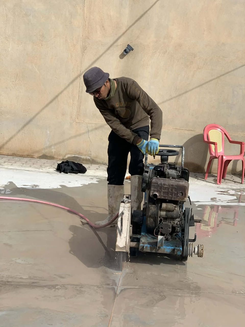 كتر كص صب كونكريت تقطيع جوينات كص شارع الاستفسار اتصل بالرقم ***********
