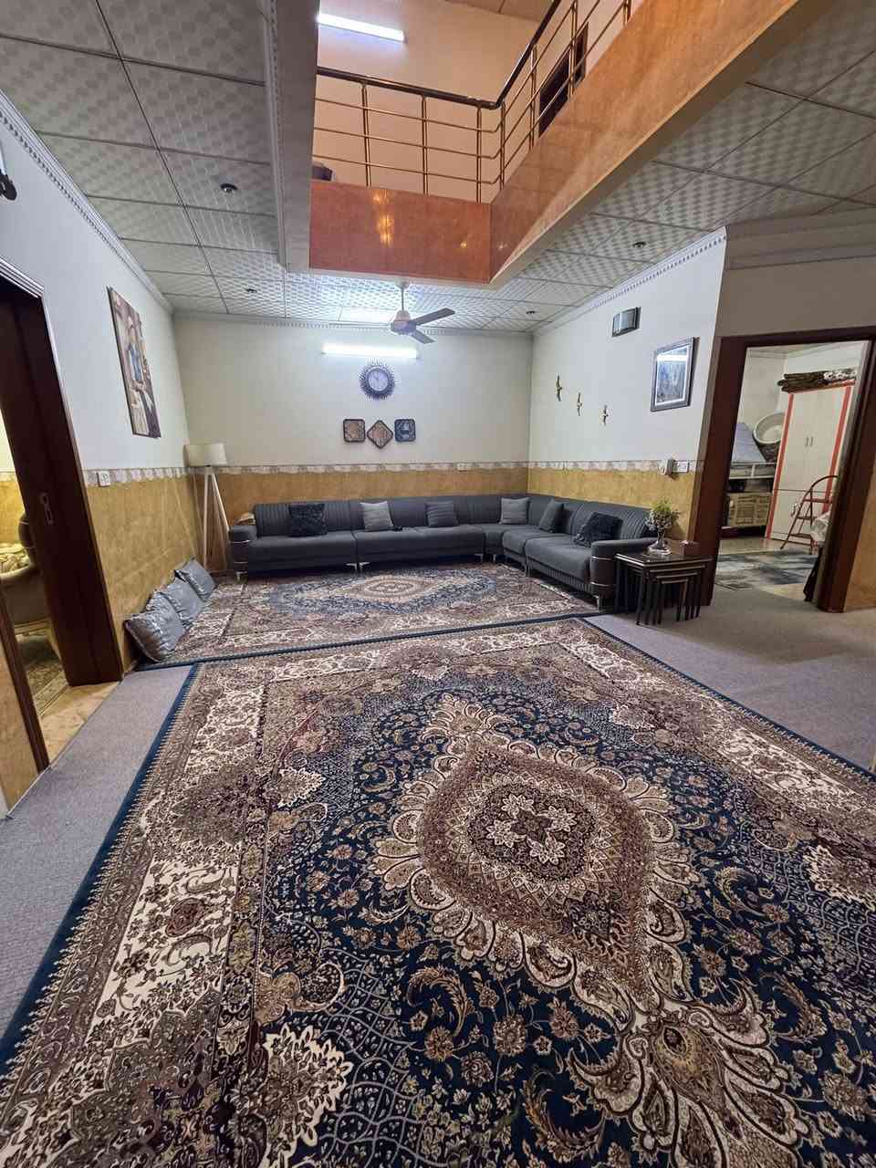 منزل علی شارع 15متر للبيع في حي  #هفالان  ‏(مركز المدينة  اربيل) 
 خانوو لە شەقامی 15مەتری بۆ فرۆشتن لەگەرەکی  #هەڤاڵان   
مساحة:- 200متر
  يتكون من :-
أستقبال 
 مطبخ 
هول
 صحيات 
5 غرف نوم
البيت #طابو يسجل بأسم اي شخص يحمل الجنسية العراقية 
‏📍موقع البيت:-هفالان قريب عل سايدين منارة 
  —————————————
‏ للاستفسار 
كورك ***********📞
اسيا ***********📞
—————————————
📍موقع عقارات جميل:- اربيل هفالان خلف مطعم باب الحارة 
 https://maps.google.com/?q=36.194012,44.049461
—————————————
