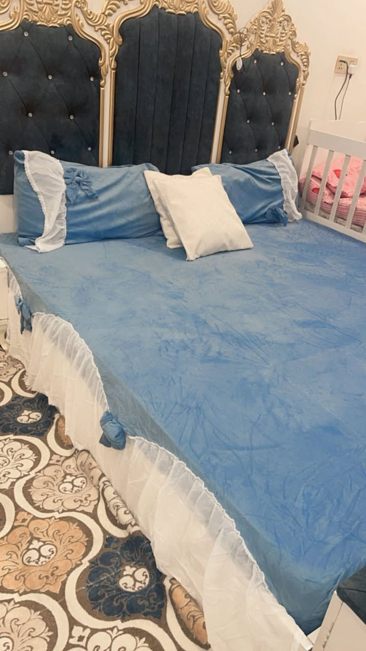 غرفه نوم حلوه نضيفه وياها جرارتين يم الجربايه 
استفسار خاص او اتصال ع هذا رقم ‭+964 773 381 4561‬


**إذا كنت صاحب هذا الإعلان وتريد حذفه لأي سبب، رجاءا أرسل رسالة إلى الدعم الفني**