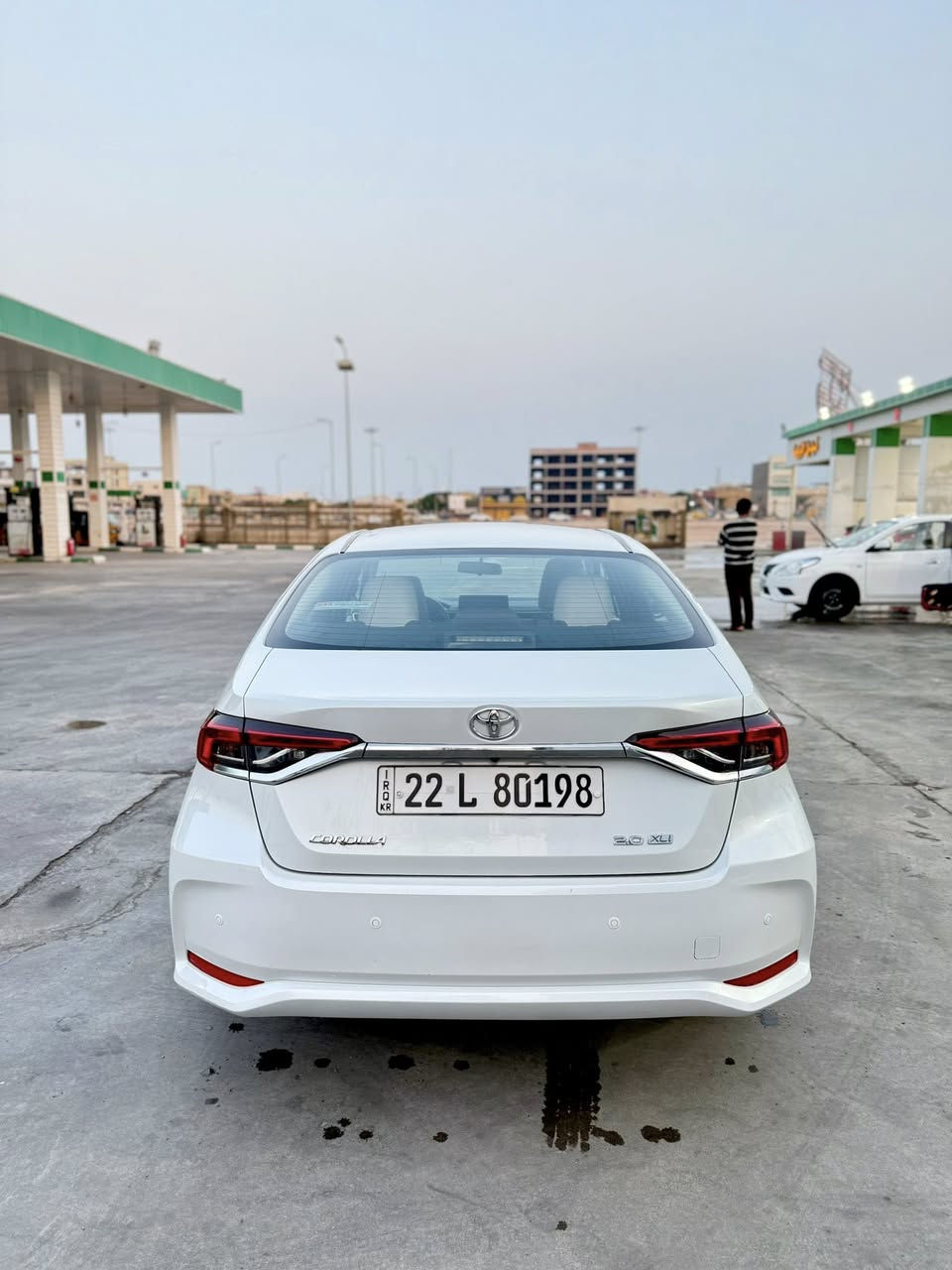 السـلام عليكم 
كورلا ســــاز  موديل 2024  بانزين 
 رقم اربيل كفاله عامه ضربه وتبديل وصبغ  
تخم تاير توه شاده جديد   ماشيه 50 الف 
السعر 178 وبيه مجال شي بصيط
مكاني البصره. رقم الهاتف.📞 ***********
