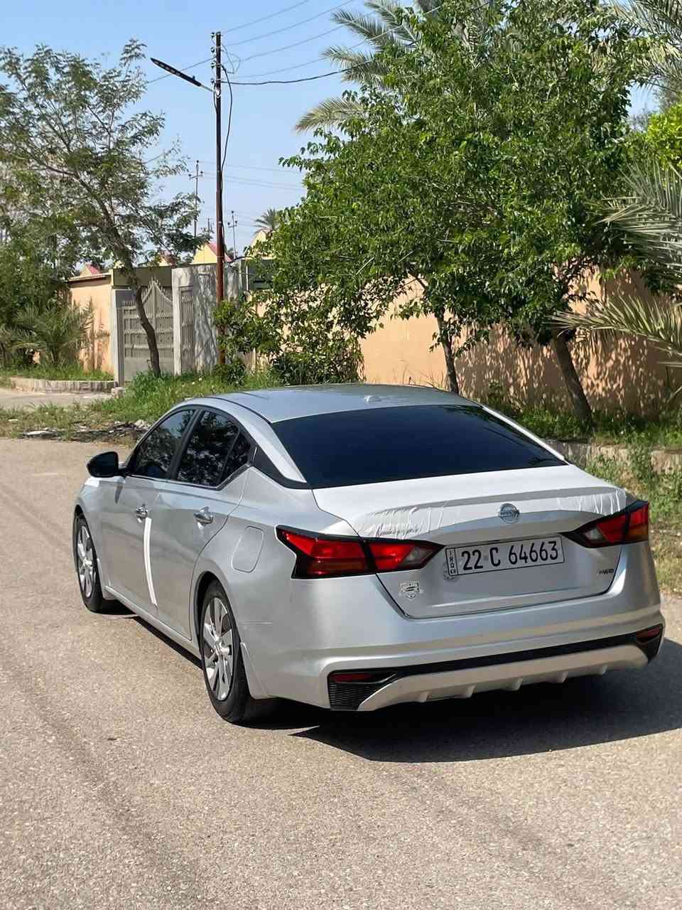 للبيع...
نيسان اليتما 2019 s رقم اربيل مكاني ديالى بعقوبة  
 السعر 119$ وبيهه مجال بسيط 
سنويه وهزه جديده لغاية 2031 ..والسياره بأسمي تحويل ثاني يوم..
حادثها كما موضح بالصور بدون دواخل ايرباك  راجع سستم  وبيها قطع صبغ اثر شخوط اني صبغتهن وعندي تصويرهن قبل  
 المواصفات 
• محرك 2.5 لتر 4 سلندر
• ناقل حركة CVT أوتوماتيك
• شاشة لمس 8 إنج
• Apple CarPlay و Android Auto
• كاميرا خلفية
• تشغيل بصمة وستارت زر
• مثبت سرعة
• نظام تحذير الاصطدام الأمامي مع فرملة طوارئ
• نظام مراقبة ضغط الإطارات
• 6 سماعات
• مقاعد قماش
 السياره مرفق السونار مالتهه  المحرك والكير والتبريد كله مكفول
للتواصل ***********
