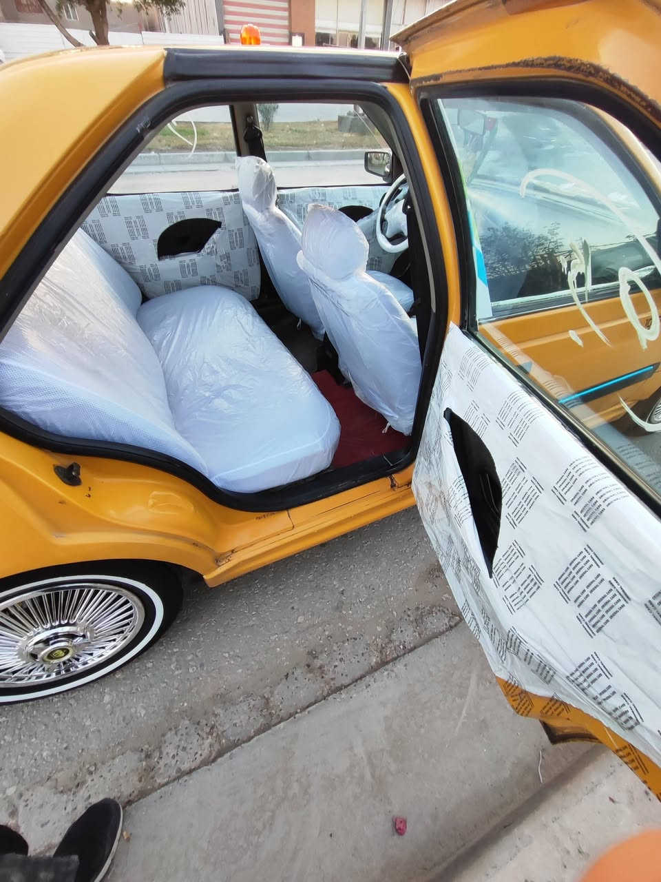 السلام عليكم بيجو بارص موديل 10
سياره جاهزه عل اخر حبايه اقره المنشور وخابرني 
مكينه وكير كفاله تبريد ويه السويج ثلج 🥶🥶تخم تاير جديد باتري جديد سلف جديد غرفة جديد كله جديد سياره خير من الله سنويه جديد ل28 مصفره هيه وغرامات خط وبحث صفر بلاش بلاش السعر 26وبيه مجال قليل مكاني بابل *********** كهربائيات كله جديد
