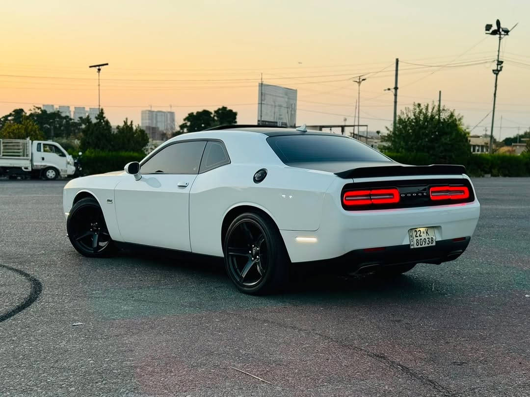 𝗗𝗼𝗱𝗴𝗲 𝗖𝗵𝗮𝗹𝗹𝗲𝗻𝗴𝗲𝗿 • 𝗦𝗵𝗮𝗸𝗲𝗿 • 𝗛𝗘𝗠𝗜 •
الموديل : [ 𝟮𝟬𝟮𝟮 ]
المحرك : [ V8 / 5.7 ] 🚀
الگير : [ أوتوماتيك ] 
الممشى : [ 25 الف ميل ]
اللون : [ أبيض - صدفي ] 🏳️
الحالة : [ السيـارة وارد أمريكا ضررهـا البنيد ومصبوغ ]

[ السعـر .. $21,500 قـابل للتفـاوض ✅ ] 

[ الـــــمـــواصــفـــــات ]

- السيـااارة فووول مواصفـات ( عـدا الردار الامـامي ) 

[ الاضـــــــافــــــاات ] 

- بـرمجة أيكـل 🦅

الموقع : [ أربيـل ] 📍

للتواصل واتس اب او اتصال : [ *********** ]

#dodge #challnger #shaker #hemi #yasser_erbil
