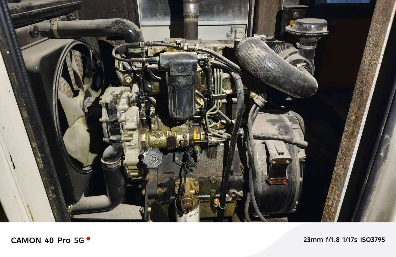 السلام عليكم عندي مولد لبيع بيركز نكليزي 3بستم راس توليد 33كيفي كاتم مولده بلادي مامفتوح عنوان بغداد ابوغريب ***********.  ***********. سعر 40وبي مجال
