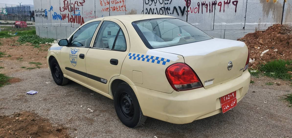 سه نی ۲۰۱۰ بی بویاخ سونه رم داناوه  یه ک په له کارتی هه یه پیش و دوای که پسه ده رگای دوای سه کن توزی ساردی هه یه له گه ل چه ملخی پیشه وه سه نه وی ٦مانگه به سرچوه تازه پیش و دوای داگیراوه گیر و مه کینه و ته برید ته حویل به شه رت ۱۱۰ گه لاو معامه له ***********
