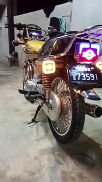 شباب ماطور للبيع موديل 24 جديد السعر 750 وبي مجال اتصال وتدلل  0788047...